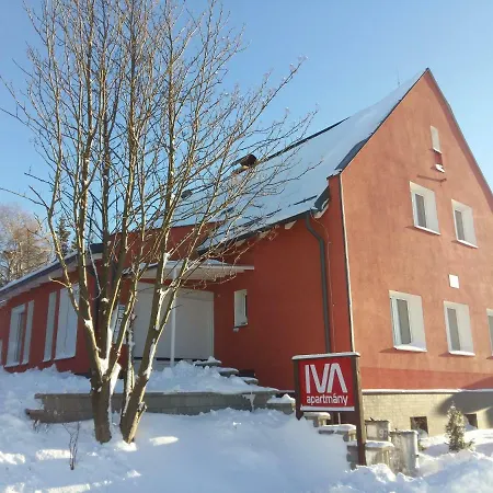 Ferienhaus Iva - Klinovec アパートホテル Loučná pod Klínovcem