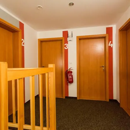 Ferienhaus Iva - Klinovec Апарт-отель *